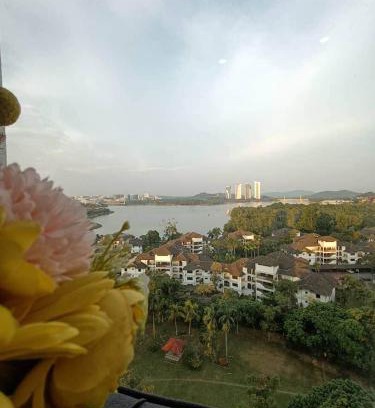 Cyberjaya Apartment | Sawtelle Cyberjaya Lakeview Haven