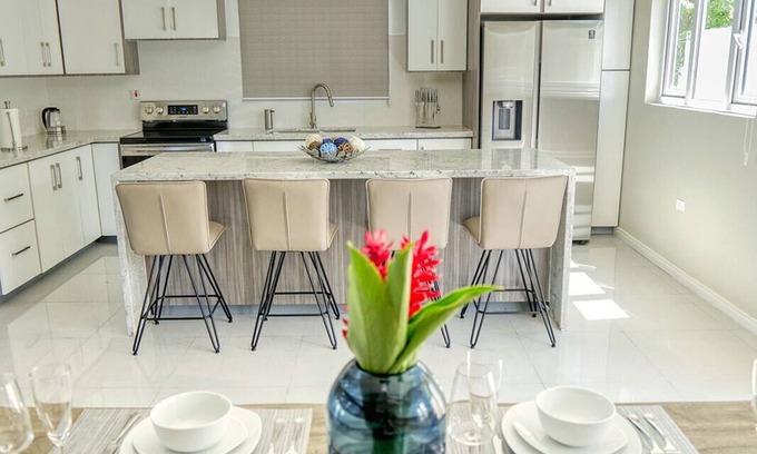 Tryall Villa | SBS Modern Seaview Villa - 5 bed/4bath with Private Pool and Chef Included