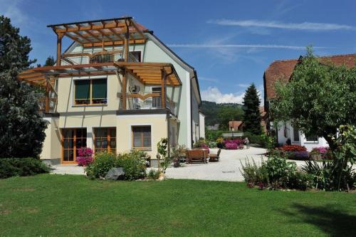 Wolfsberg House | Schmiedbauerhof