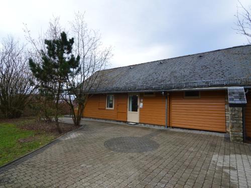 Ovifat Ski Chalet | Scenic Chalet in Ovifat, cleaning included