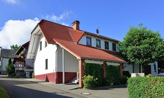 Eimelrod Apartment | Schönes Apartment in Eimelrod in Waldnähe