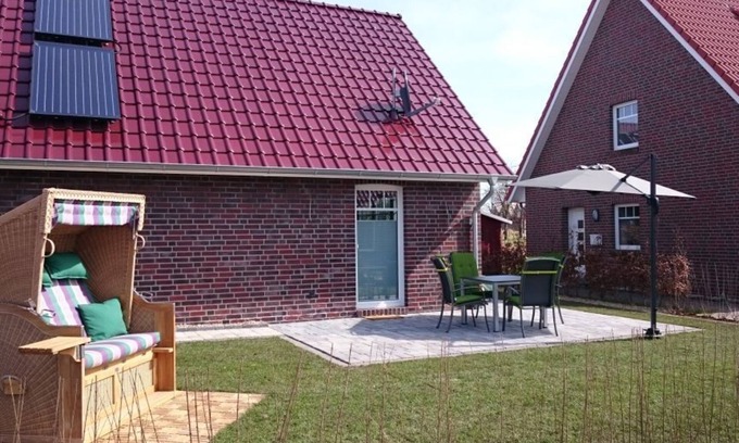 Tannenhausen House | Schönes Ferienhaus mit Privatstrand am Badesee