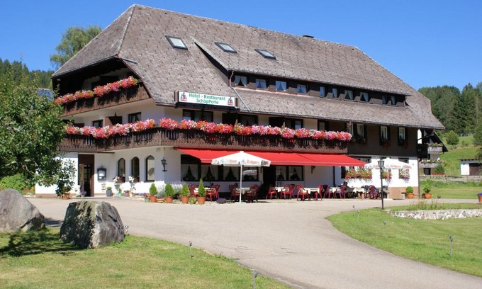 Haeusern Hotel | SchöpPerle