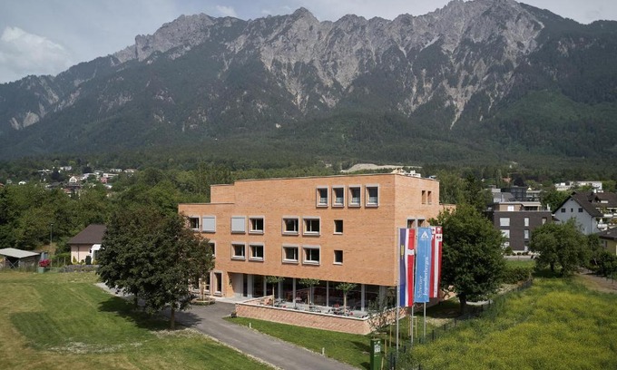 Schaan Hostel | Schaan-Vaduz Youth Hostel