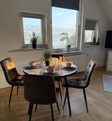 Mitte Apartment | Schickes Apartment am Rhein