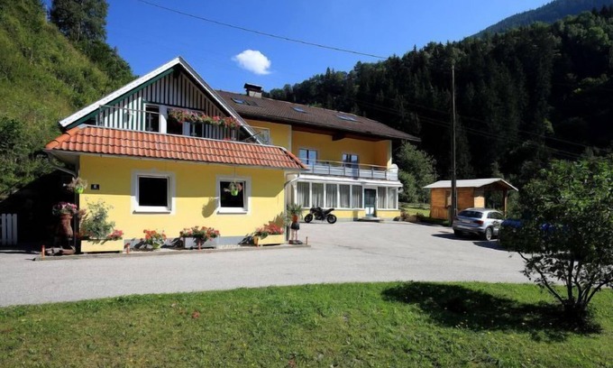 Radenthein Apartment | Schwarzwald 6 OG by Interhome