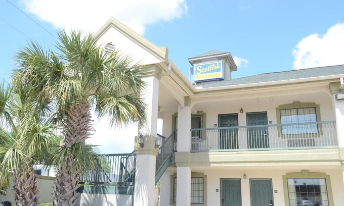 Astrodome Hotel | Scottish Inn and Suites NRG Park/Texas Medical Center - Houston