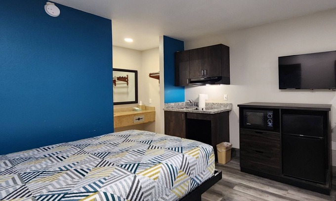 Wharton Hotel | Scottish Inn & Suites