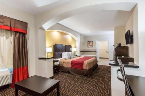 Spring Hotel | Scottish Inns & Suites Spring - Houston North