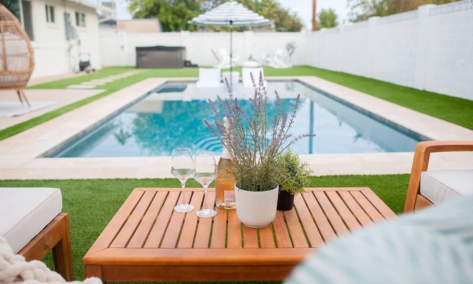 Papago Parkway House | Scottsdale Amazing Pool+Hot Tub - 30 Nights Minimum