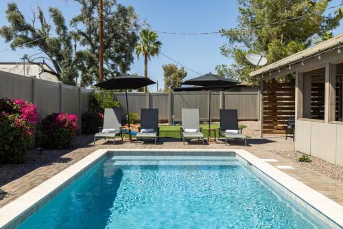 Parkcrest House | Scottsdale Granite Reef home