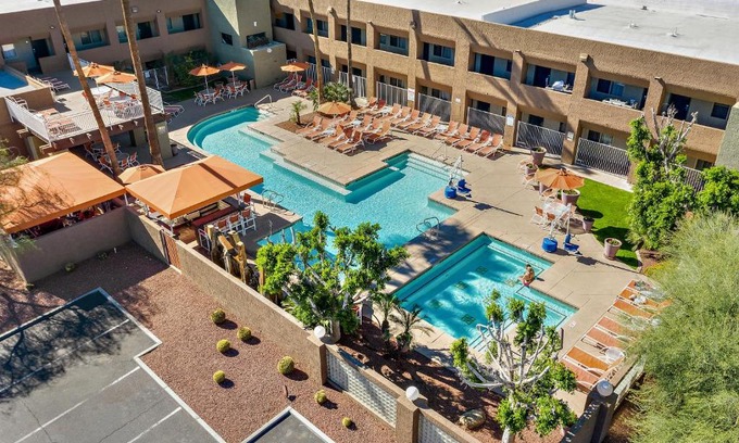 South Scottsdale Hotel | Scottsdale Parkview