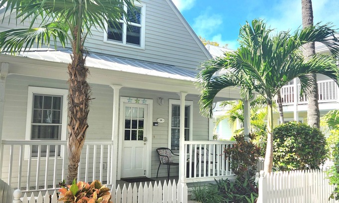 Truman Annex Cottage | Sea Breeze Cottage 2 Large Decks, pool, free parking/wifi in Truman Annex
