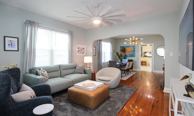 Pass-a-Grille House | Sea Breezes and Sunsets: Your Fully Renovated Pass-A-Grille Beach Getaway