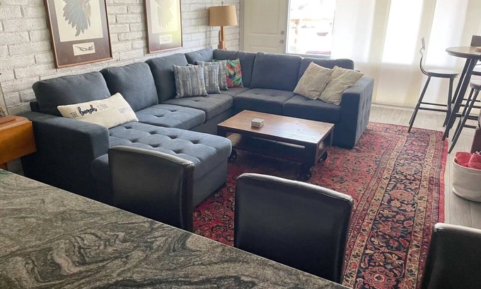 Shibui Sands Condo | Sea Sands 2 bdrm Condo w/Private Boardwalk to the beach. Ground Floor Sleeps 8!