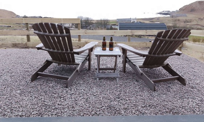 Dunbeath Cabin | Sea view Cabin, Walk to the beach & harbour