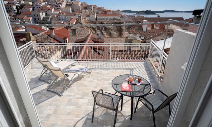 Hvar Old Town House | Sea view from the center of Hvar