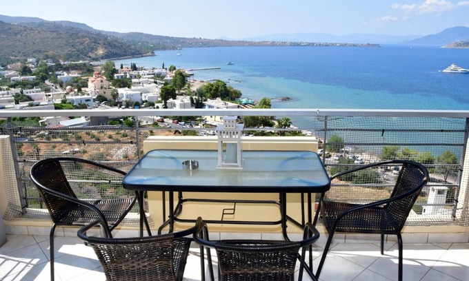 Kontos House | Sea View Luxury Maisonette