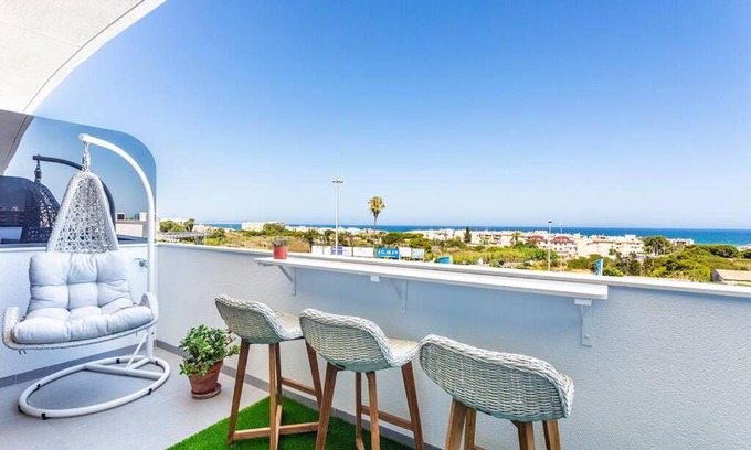 Los Secanos Apartment | Sea view stylish apartment
