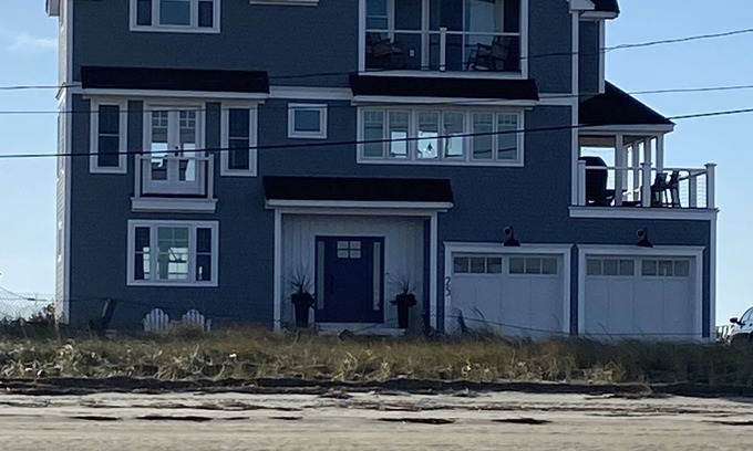 Seabrook House | Seabrook Beach, Fall in New England, leaf peeping and coastal drives