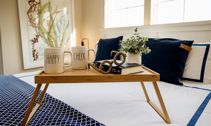 New Buffalo Apartment | Seaclusion Condo on the Harbor