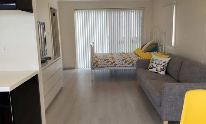 Erowal Bay Cabin | SeaEsta - Waterfront - Jervis Bay - 5 minutes to Hyams Beach