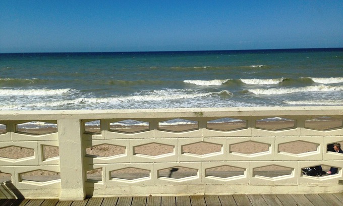 Blonville-sur-Mer Apartment | SEAFRONT LARGE STUDIO 40M2 TERRACE