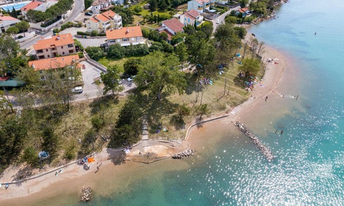 Soline Apartment | Seafront Maris by EL-PI TOURS