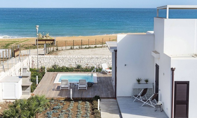 Reitani Villa | Seafront villa with pool near Syracuse, Sicily - Timo - 6 pax