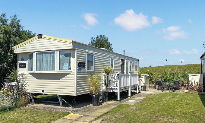 Prestatyn Cottage | Seagulls Nest is a cosy lodge providing fun for all ages.