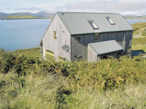 Fiskavaig House | Seascape