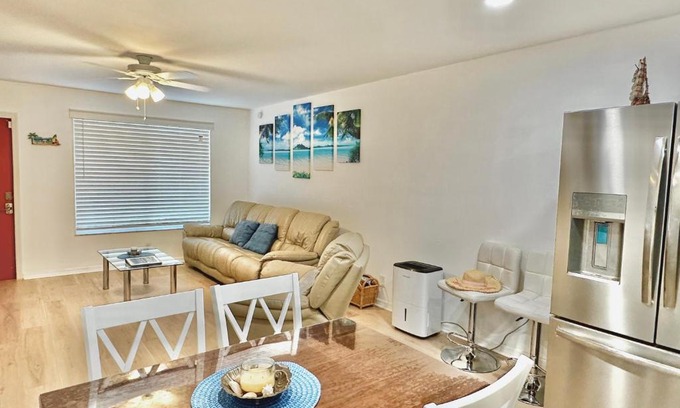 Boynton Beach Apartment | Seashell 2