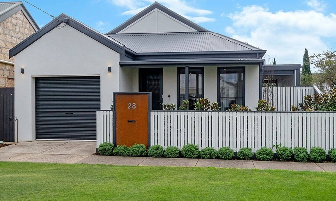 Port Fairy House | Seashells - a luxury adults only retreat