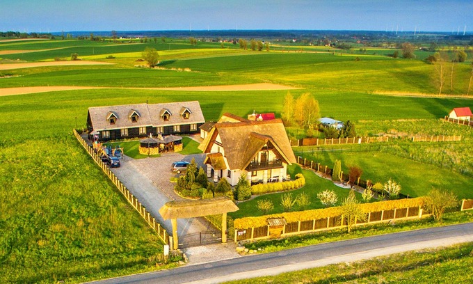 Darlowo Cottage | Seaside Cottage with terrace and lovely garden