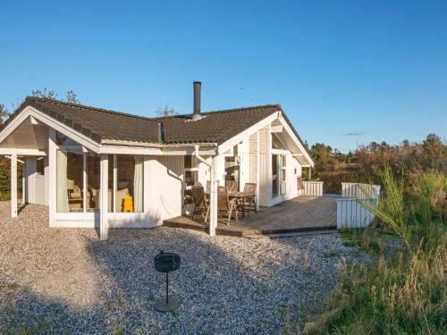 Knebel House | Seaside Escape in Helgenaes - By Traum Ferienwohnungen
