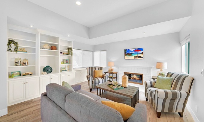 Dana Point Condo | Seaside Escape - Ocean Views of The Strands Beach! Restaurants! Fireplace!