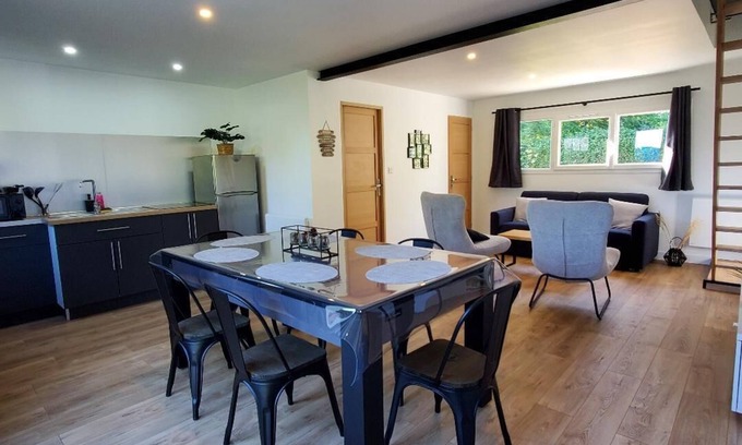 Senneville-sur-Fecamp House | Seaside gite with pool table, parking + (outdoor jacuzzi in summer)