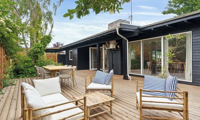 Strøby Ladeplads House | Seaside hotel atmosphere 100 meters from the sea