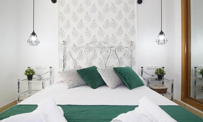 Benajarafe Apartment | Seaside House in Benajarafe with Pool and Parking