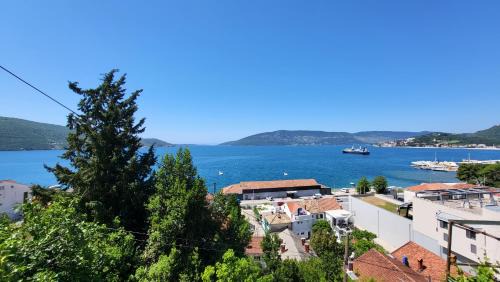 Zelenika Apartment | SeaSide