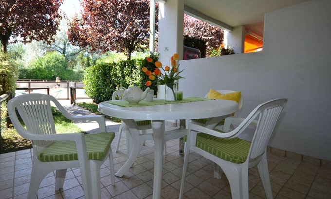 Bibione Pineda Apartment | Seaside modern flat in an elegant residence with swimming pool