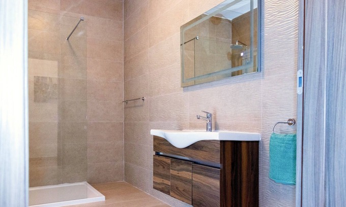 Mellieha Apartment | Seaside Serenity - Luxe Penthouse - near the beach