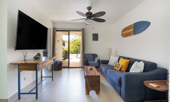 Coco Sunset Hills Condo | Seaside Solace - 2 Bedrooms 500 Meters To Beach