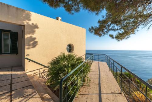Capo Zafferano Villa | Seaside Villa Capo Zafferano