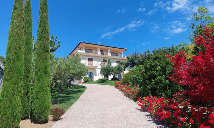 Fossacesia Villa | Seaside villa on the Costa Trabocchi
