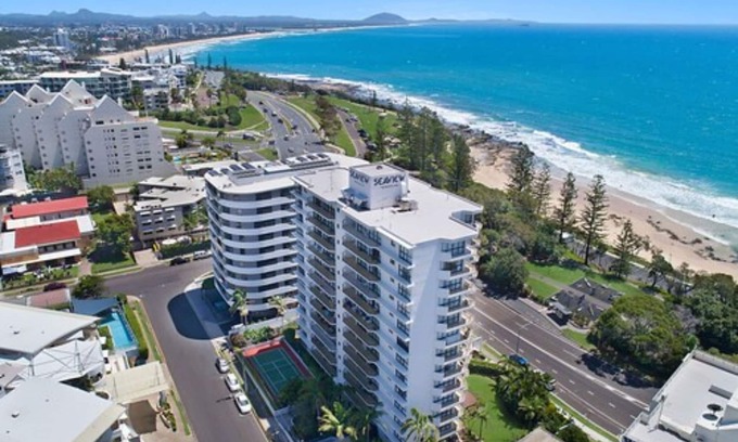 Mooloolaba Apartment | Seaview Resort