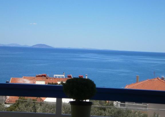 Kefalari Apartment | Seaview - selfcatering apartment - Helen No 2