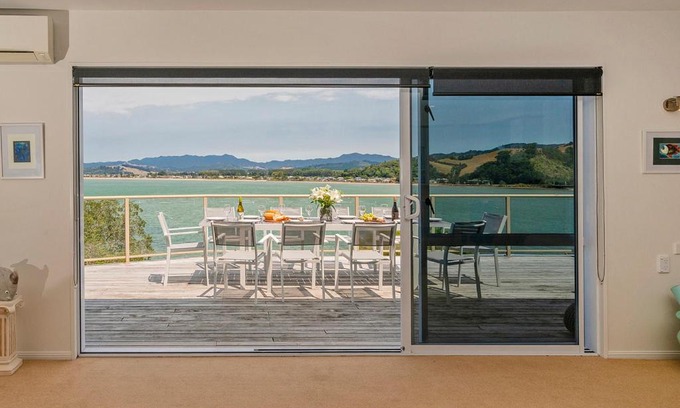 Whitianga House | Seaview Serenity- Whitianga Holiday Home