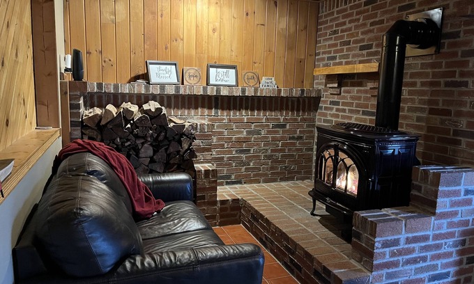 Rodman Apartment | Secluded Apartment Overlooking Ponds with Hot Tub, Fireplace and Game Room!