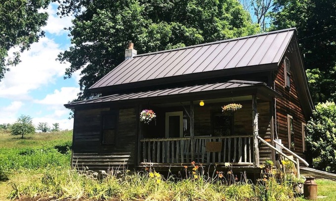 Falls Village Cabin | Secluded Cabin for the Perfect Weekend Escape